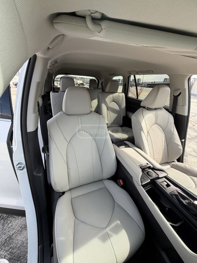 Toyota Limited — миниатюра 14