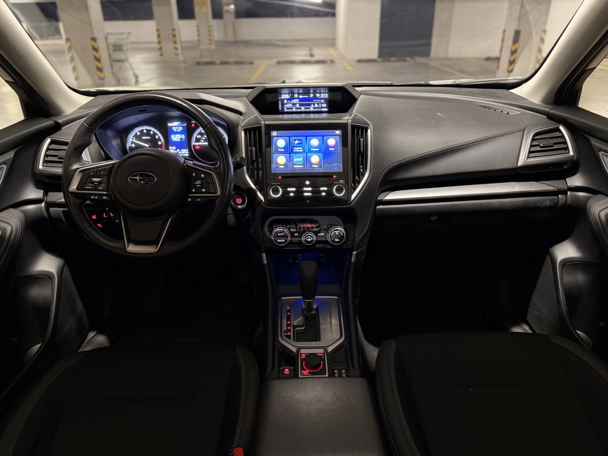 Subaru Limited 4dr All-Wheel Drive CV — миниатюра 13