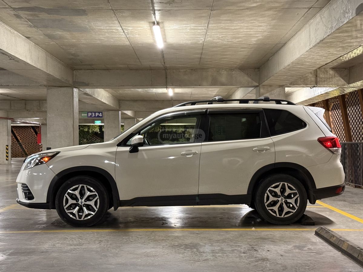 Subaru Limited 4dr All-Wheel Drive CV — миниатюра 8