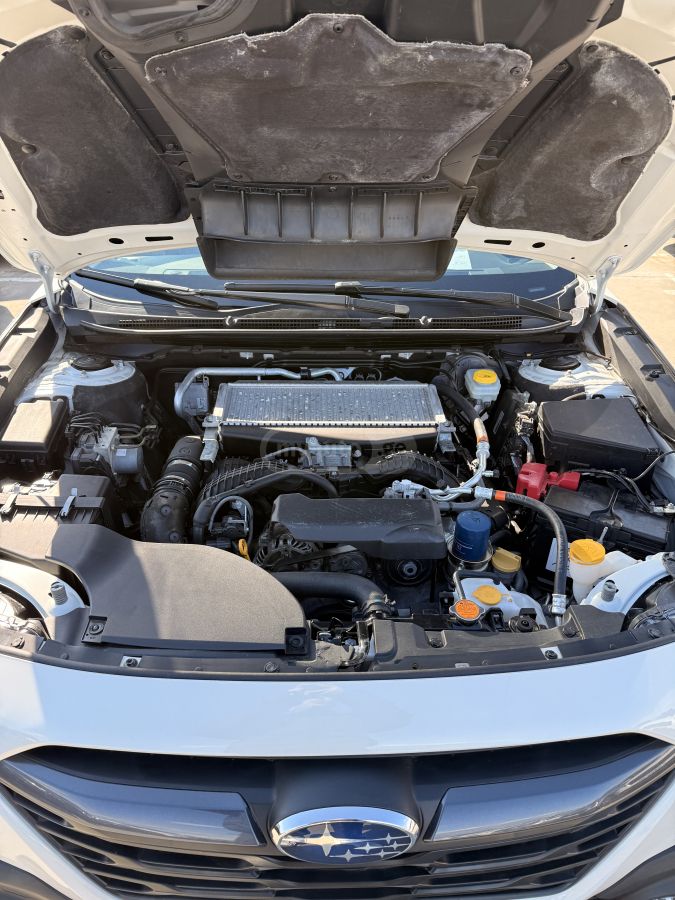 Subaru Limited XT 4dr All-Wheel Drive — миниатюра 9