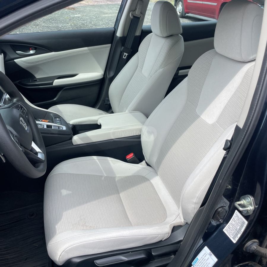 Honda Insight - фото 2