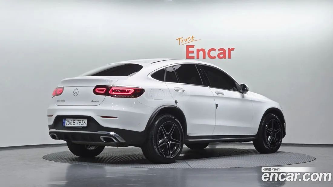 Mercedes-Benz GLC 200 2023 — миниатюра 2