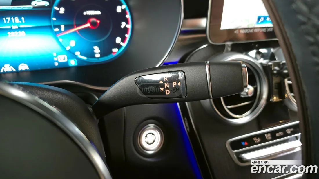 Mercedes-Benz GLC 200 2023 — миниатюра 9