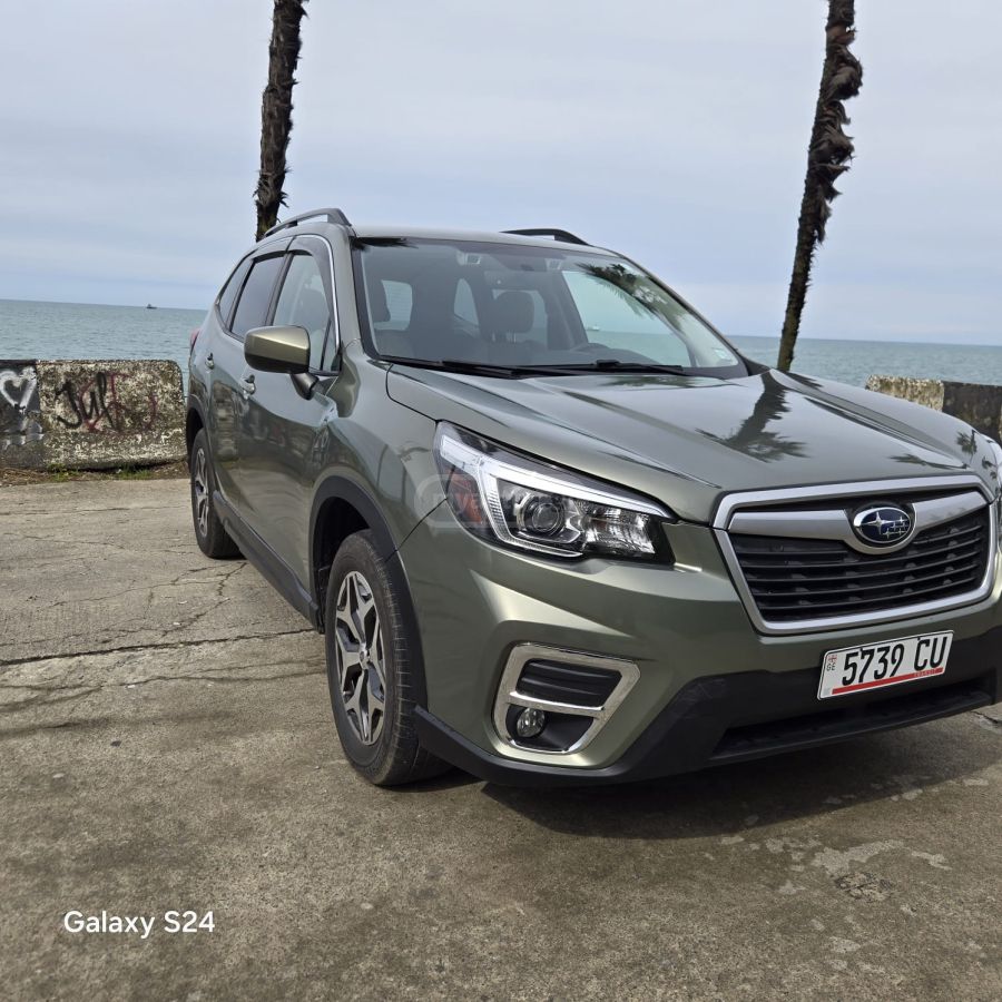 Subaru Premium 4dr All-Wheel Drive CV — миниатюра 2