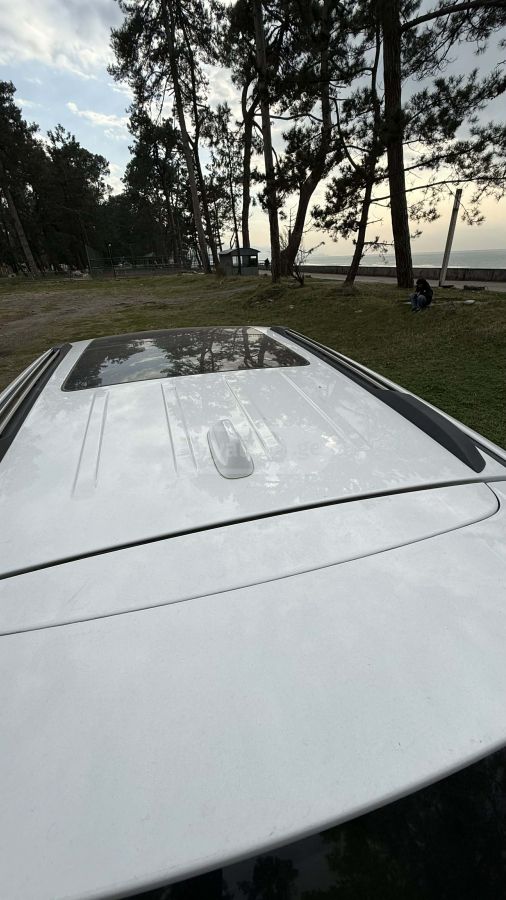 Jeep Grand Cherokee - фото 4