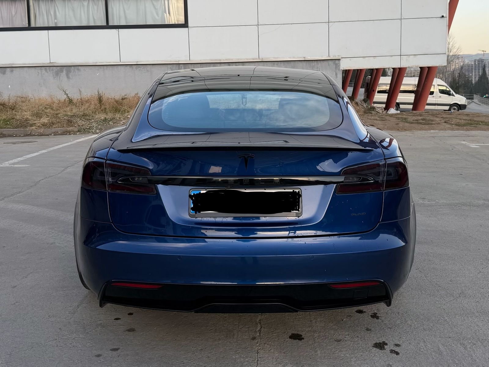 Tesla Model S - фото 2