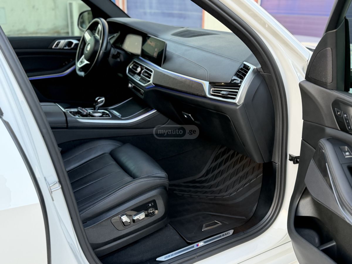 BMW X5 - фото 11