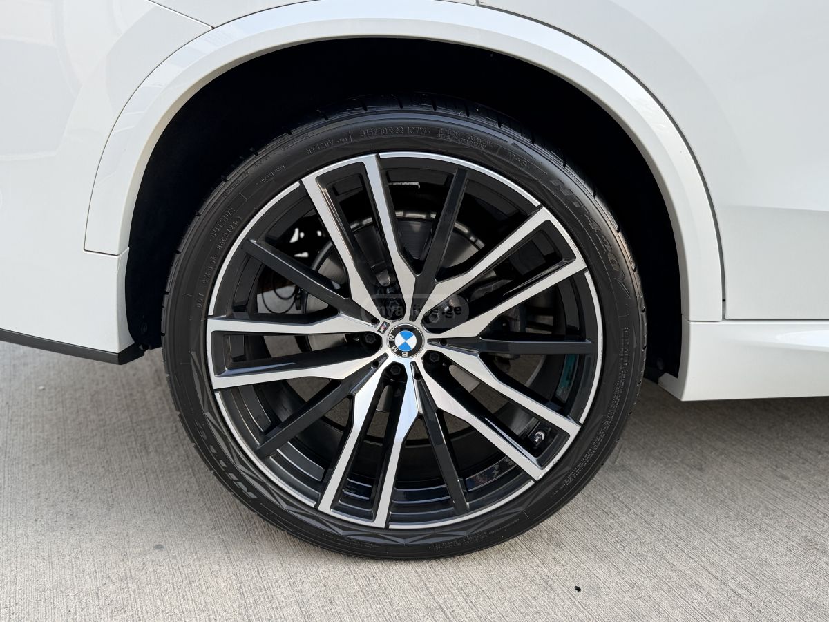 BMW X5 - фото 14