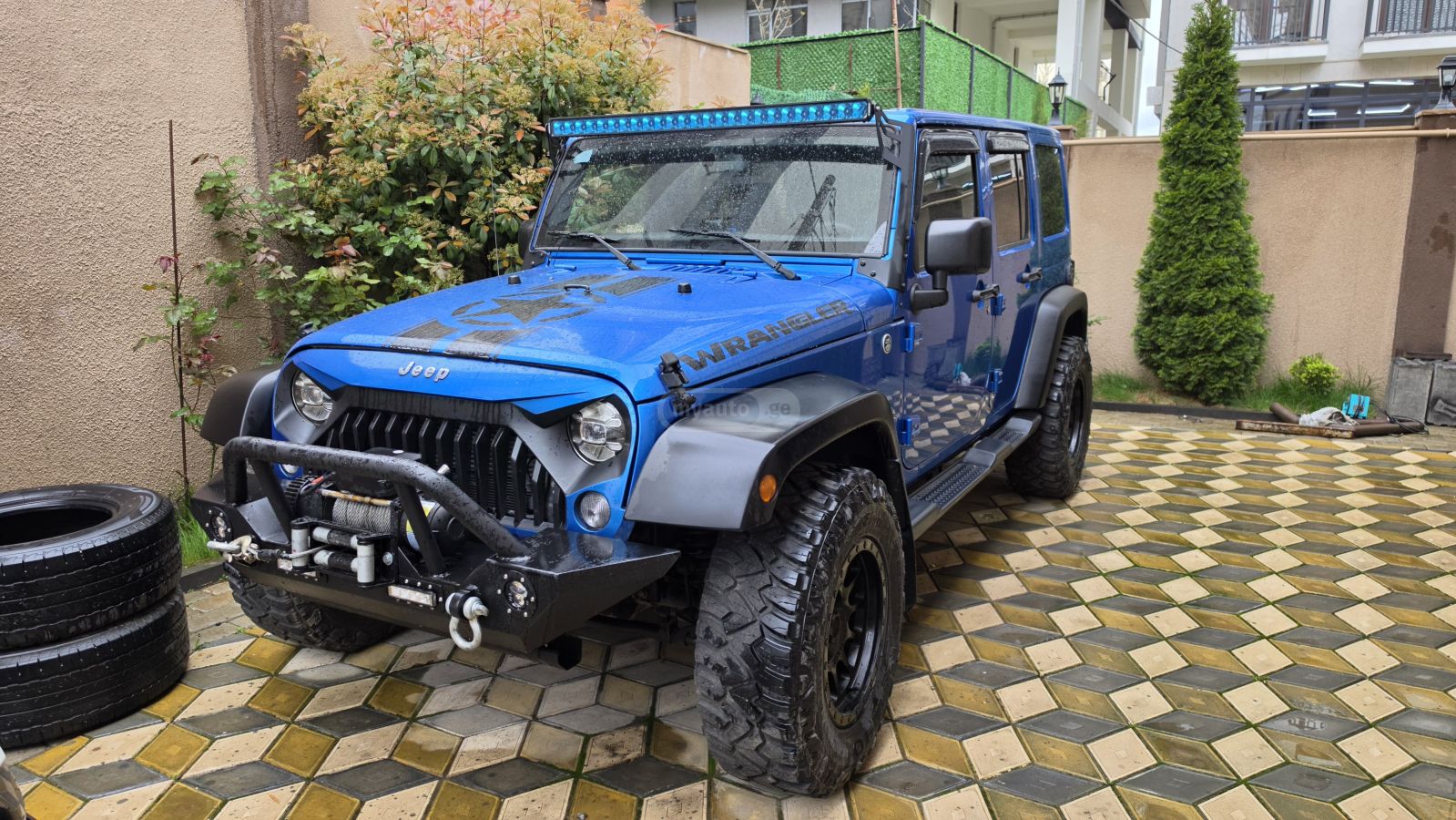 Jeep Wrangler - фото 1
