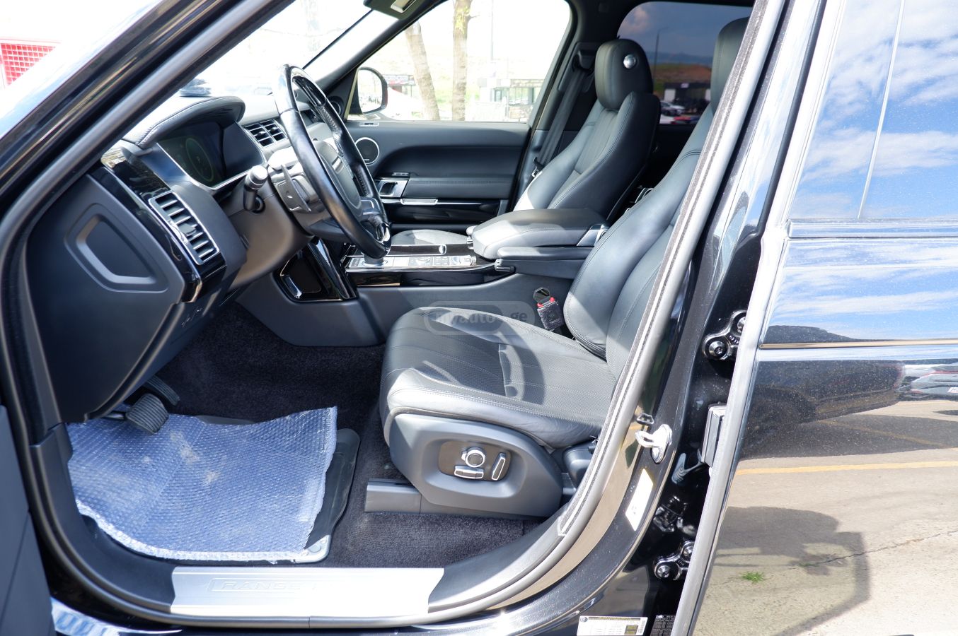 Land Rover Range Rover Vogue - фото 11