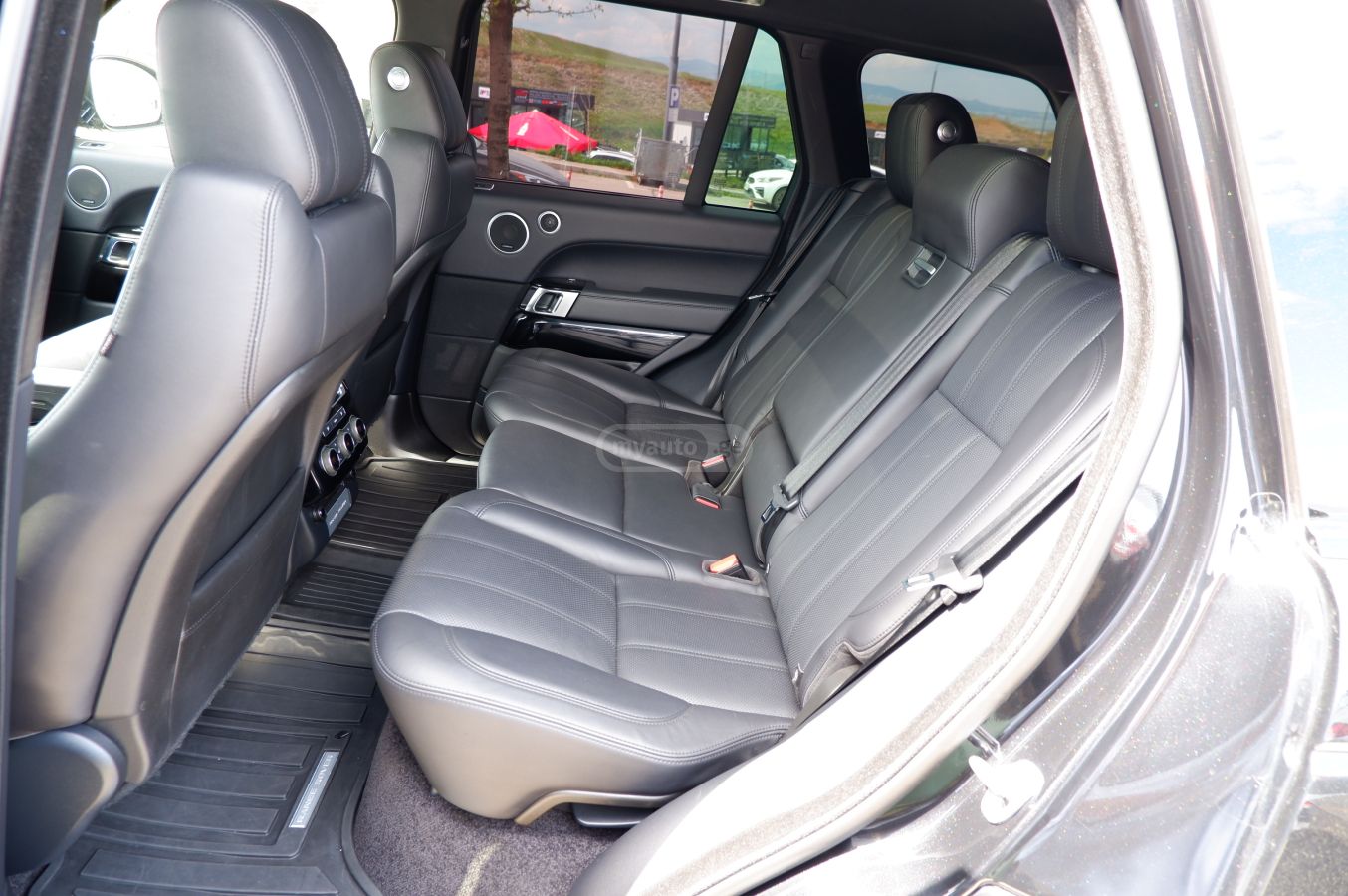 Land Rover Range Rover Vogue - фото 7