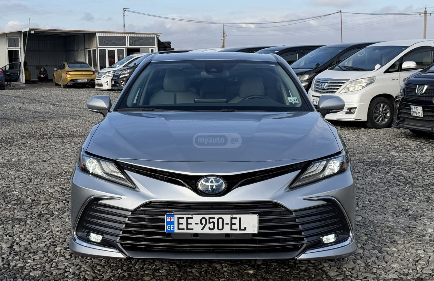 Toyota Camry - фото 5