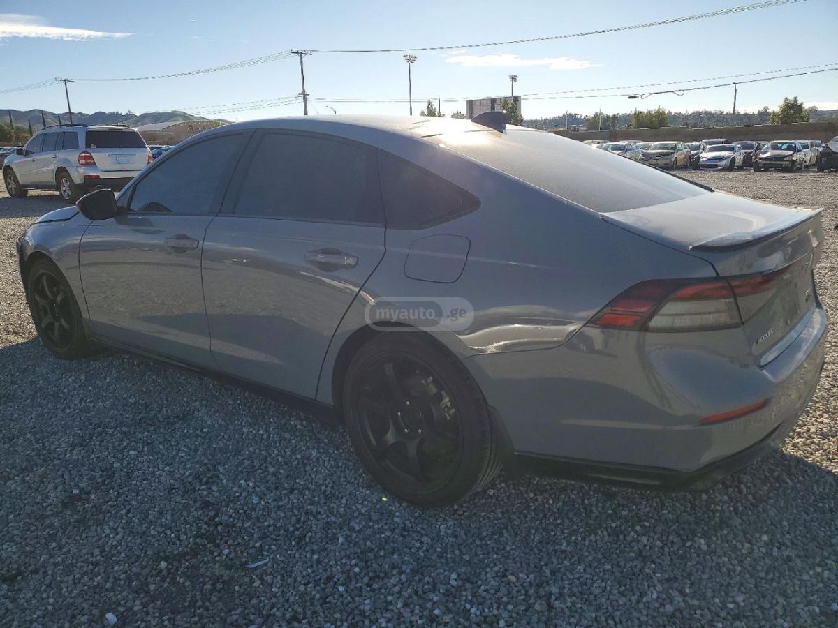 Honda Accord - фото 2