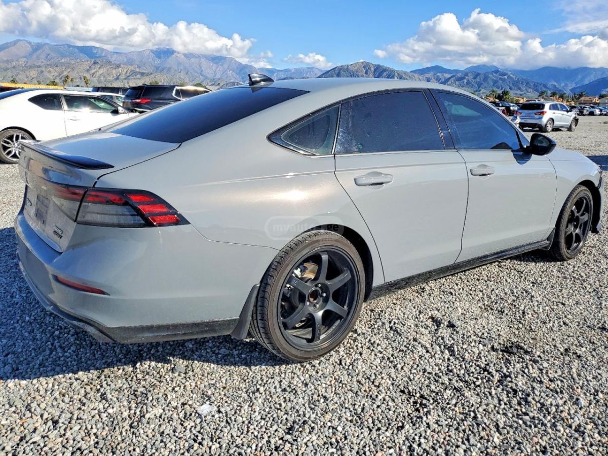 Honda Accord - фото 3