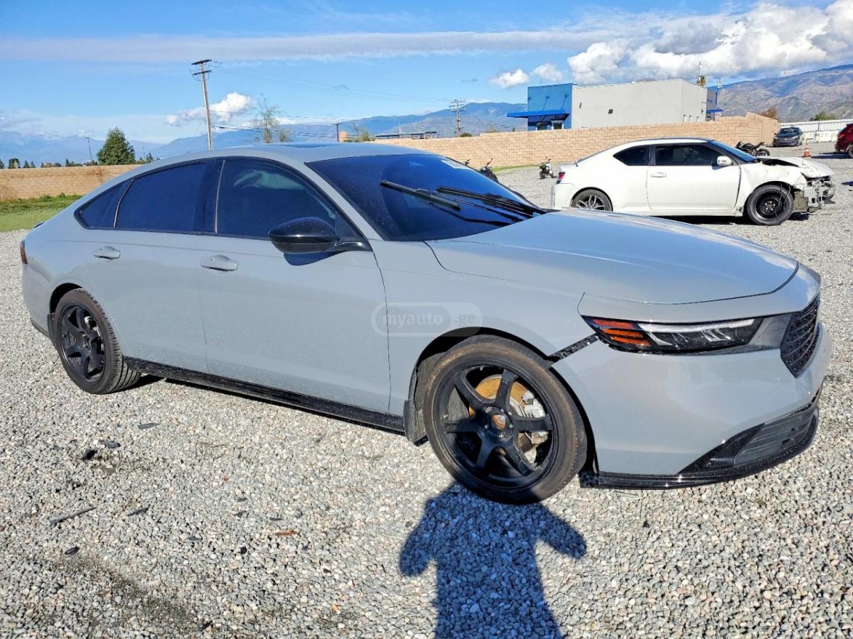 Honda Accord - фото 4