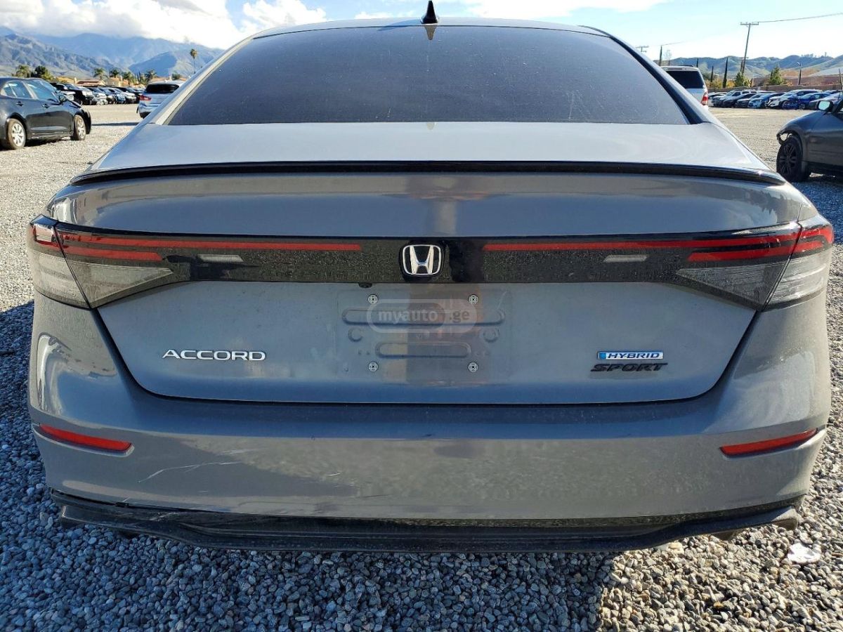 Honda Accord - фото 6