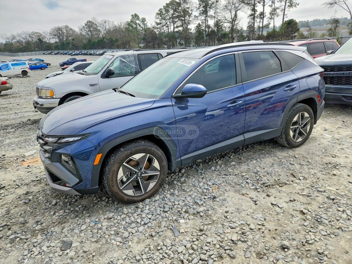 Hyundai Tucson - фото 1