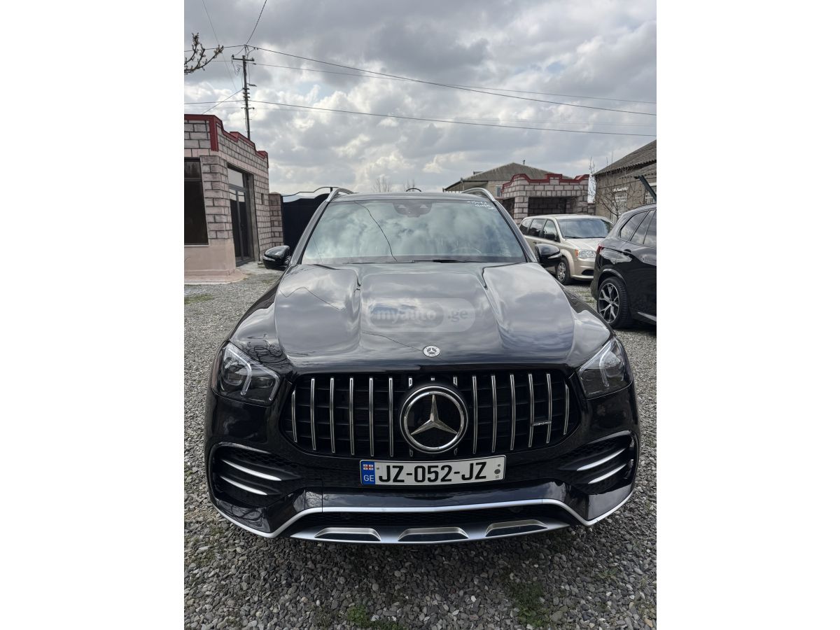 Mercedes-Benz GLE 53 - фото 1