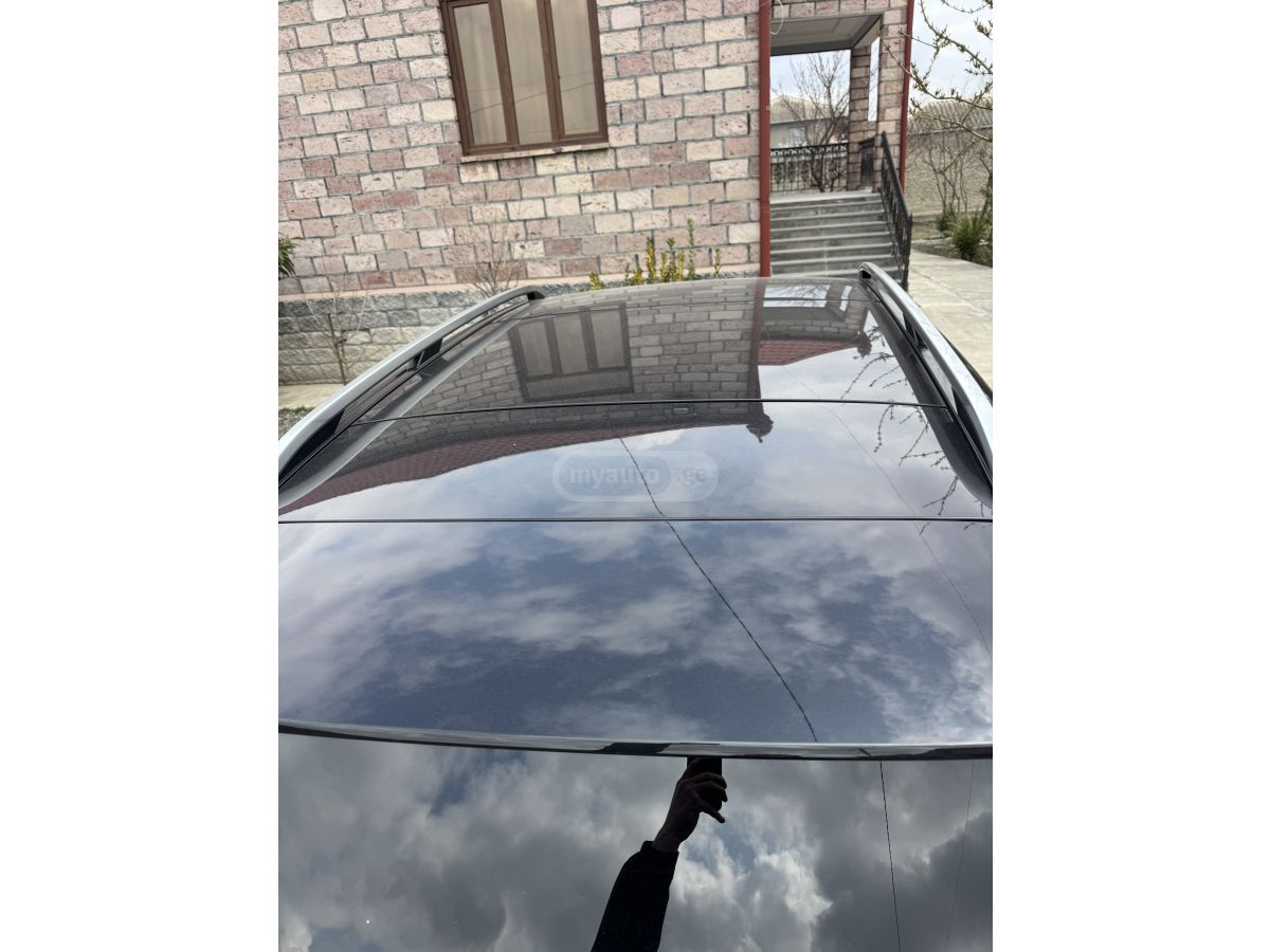 Mercedes-Benz GLE 53 - фото 12