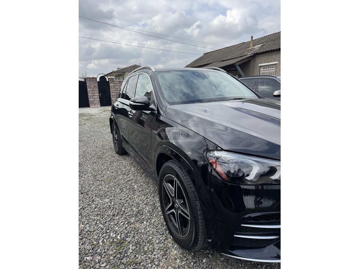 Mercedes-Benz GLE 53 - фото 6