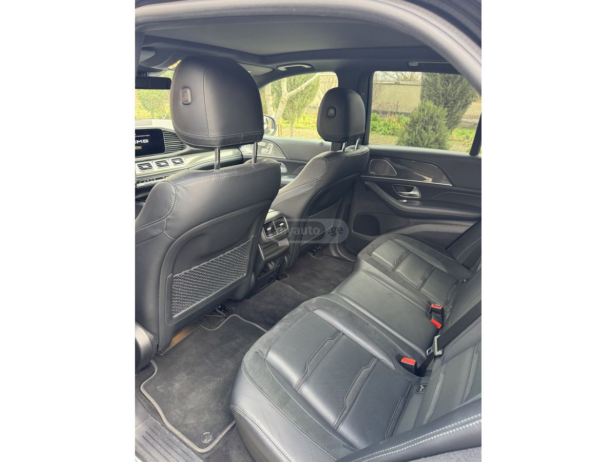 Mercedes-Benz GLE 53 - фото 9