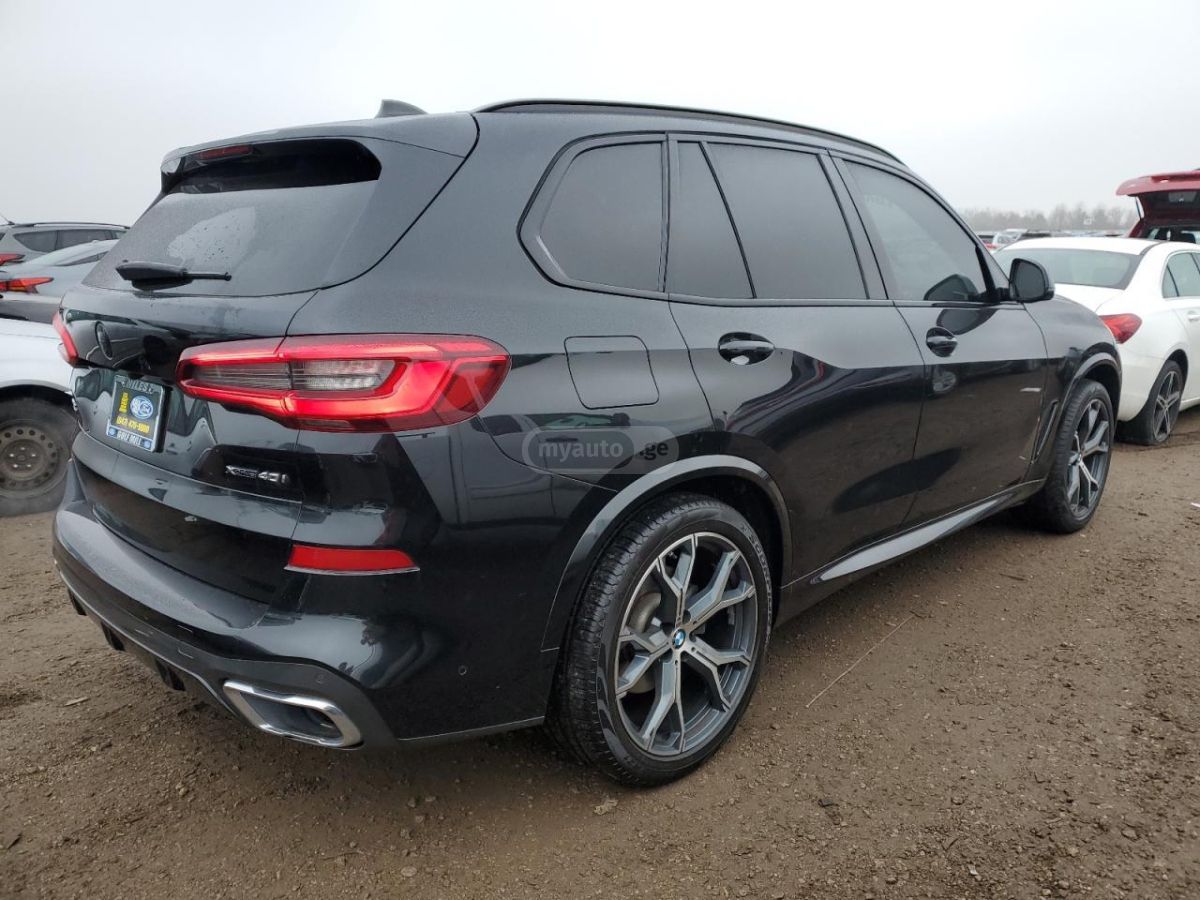 BMW X5 - фото 10