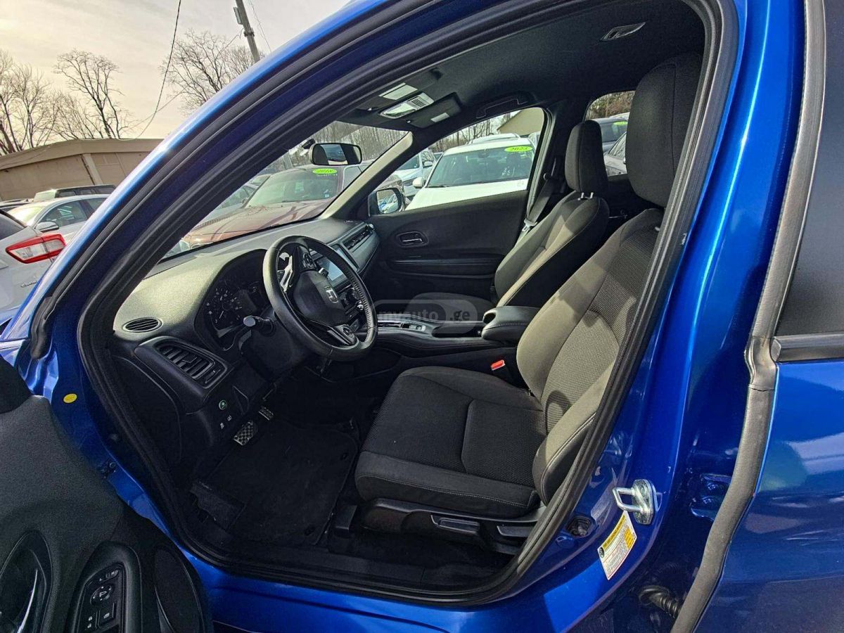 Honda HR-V - фото 5