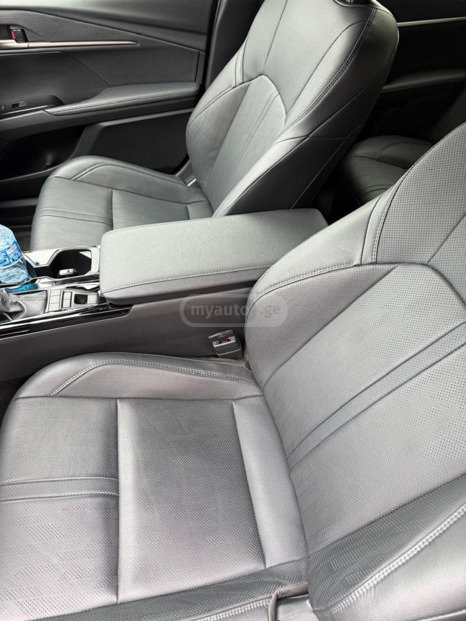 Toyota Camry - фото 7