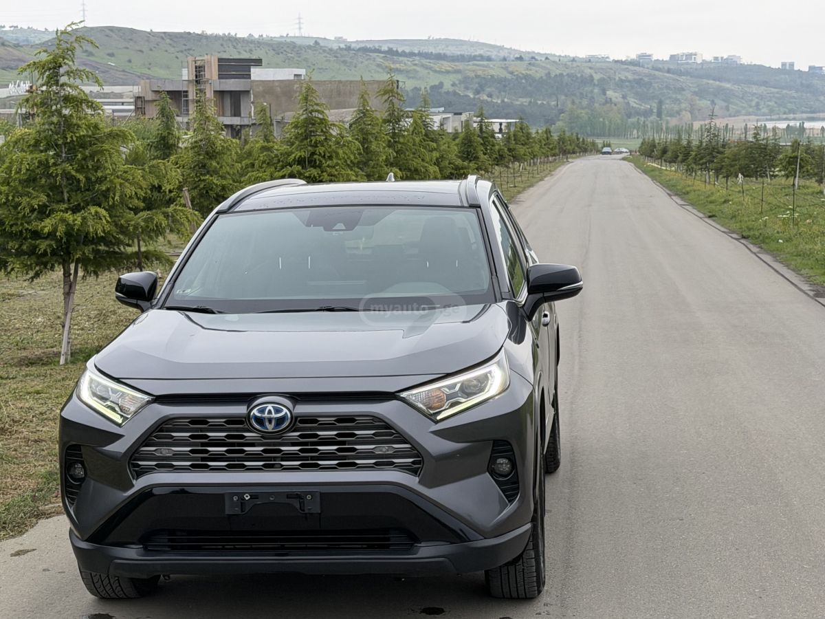 Toyota Rav 4 - фото 12