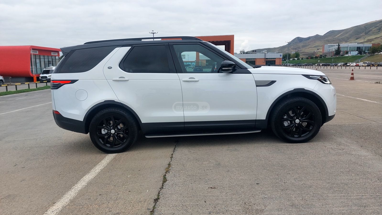 Land Rover Discovery - фото 7