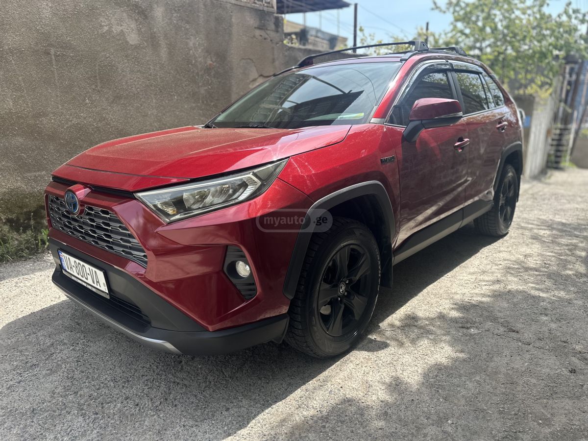 Toyota Rav 4 - фото 1