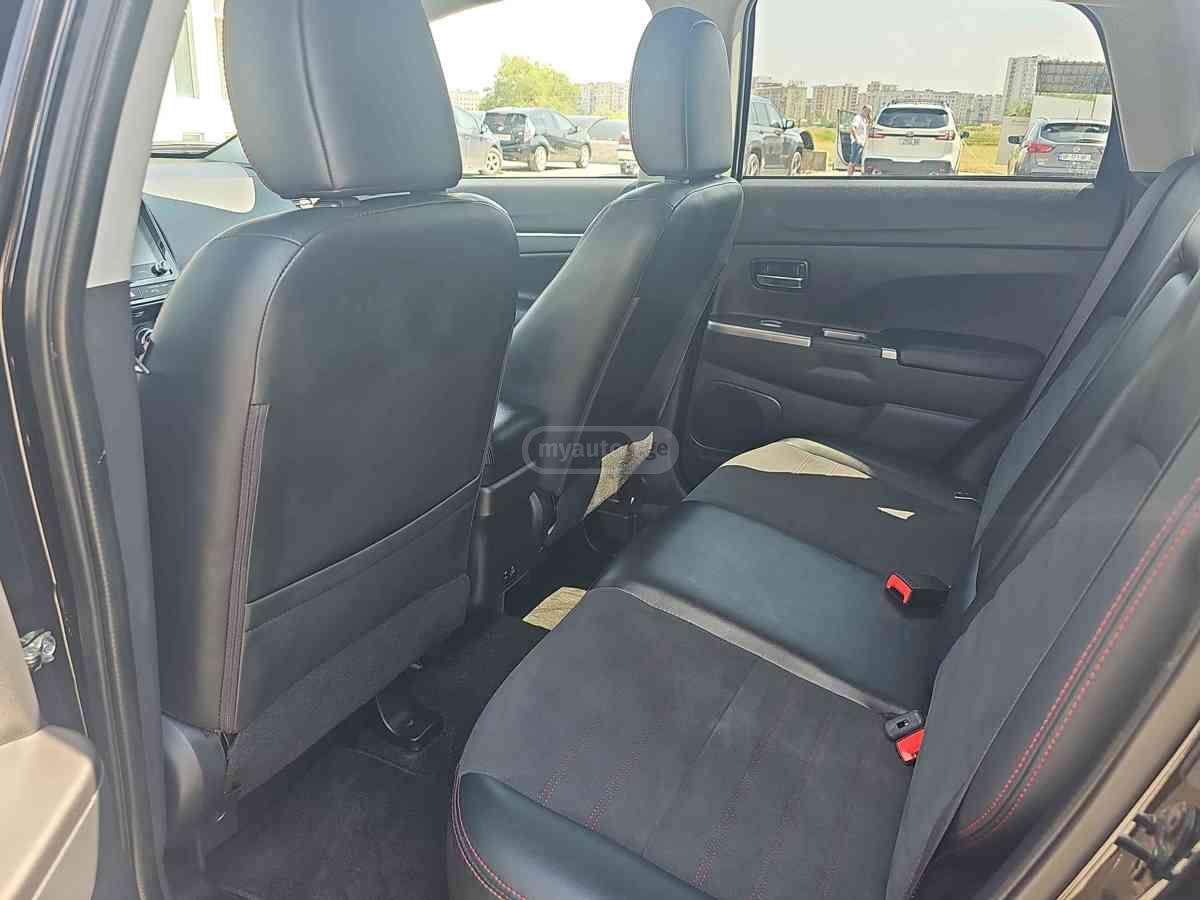 Mitsubishi Mitsubishi Outlander — миниатюра 7