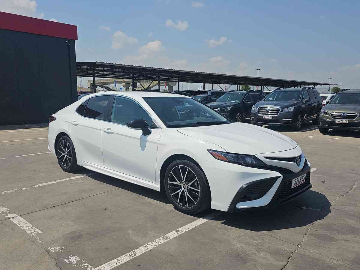 Toyota Toyota Camry — миниатюра 3