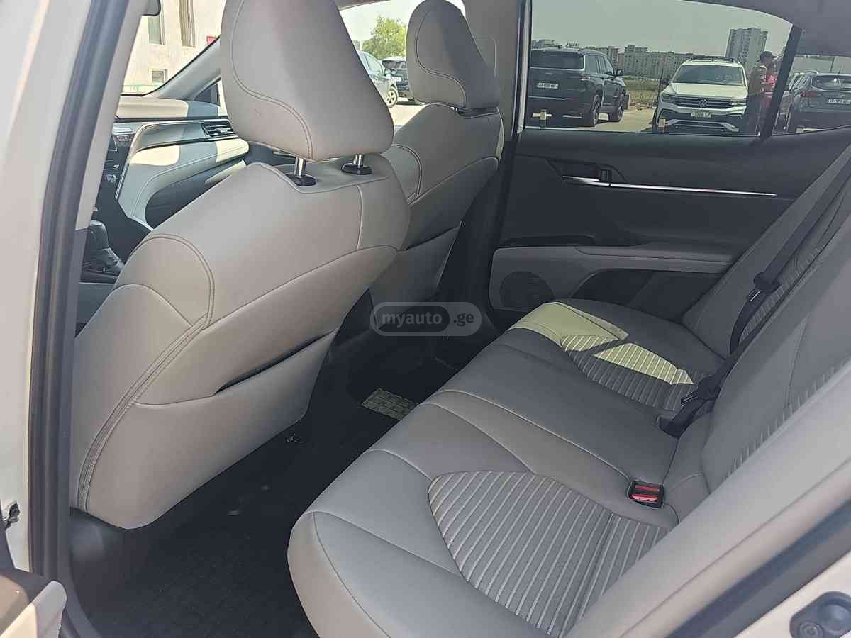 Toyota Toyota Camry — миниатюра 7