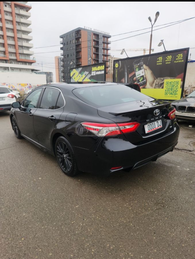 Toyota Camry - фото 6