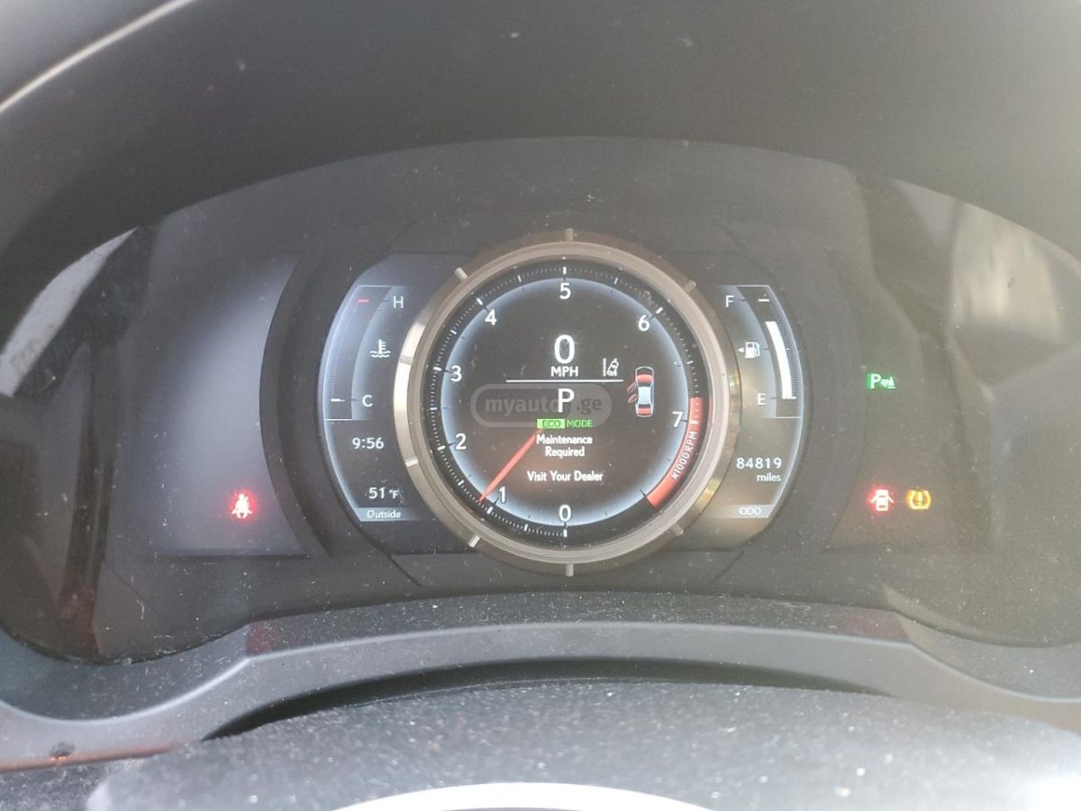 Lexus Base 4dr Rear-Wheel Drive Seda — миниатюра 6