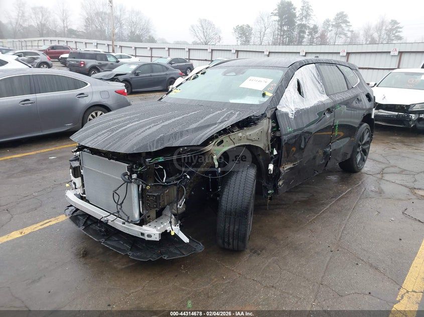 Toyota Crown 2025 — миниатюра 2