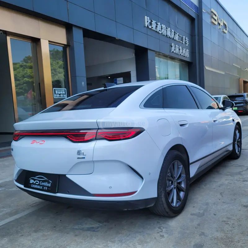 BYD Qin 2025 — миниатюра 6