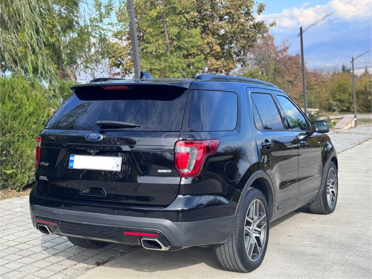 Ford Explorer - фото 5