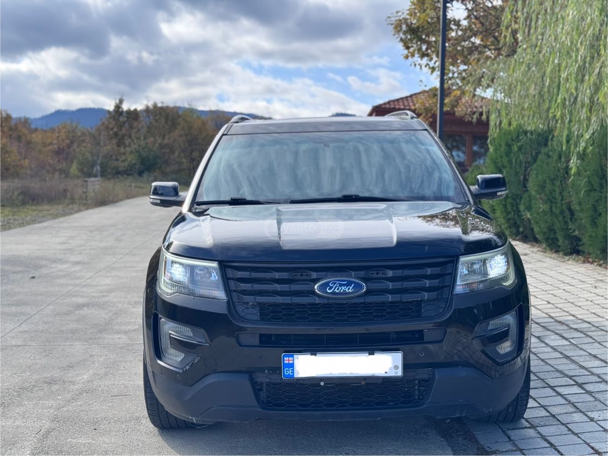 Ford Explorer - фото 8