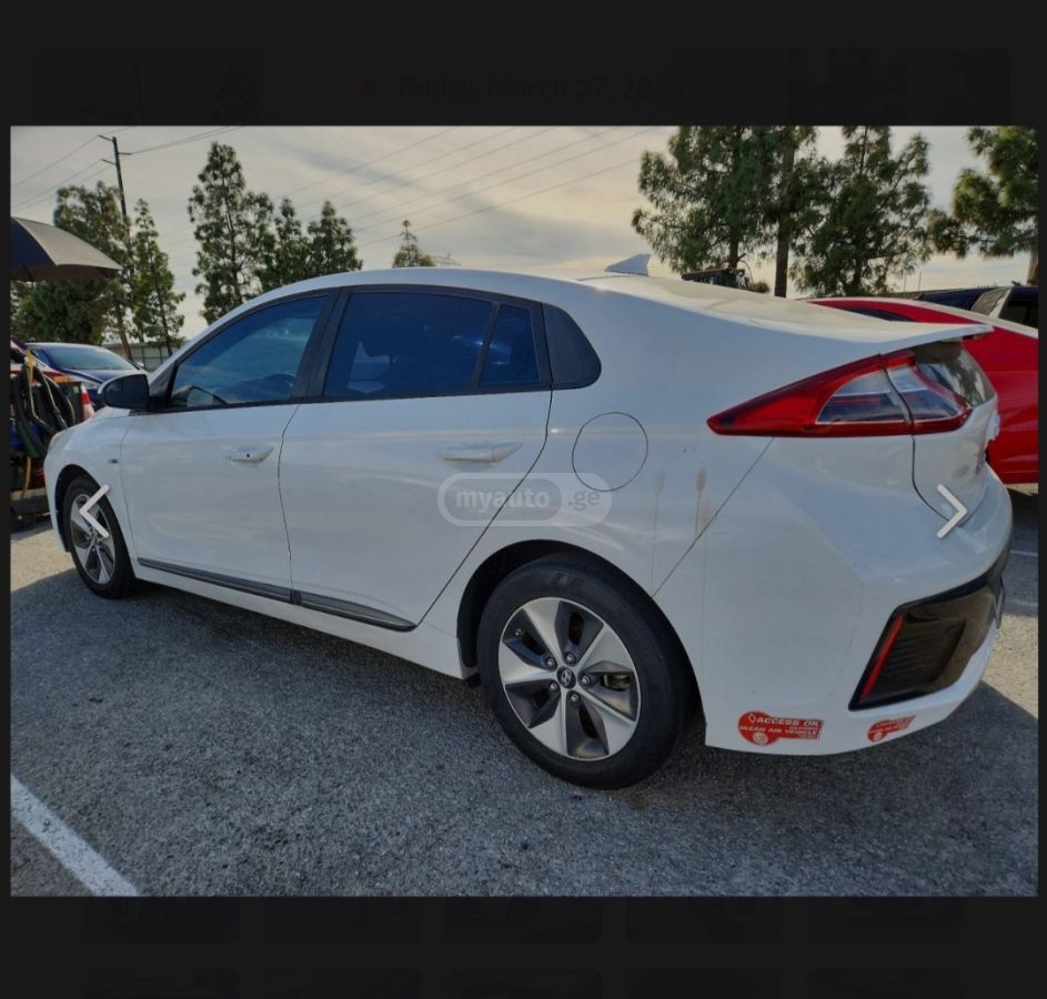 Hyundai Ioniq - фото 5