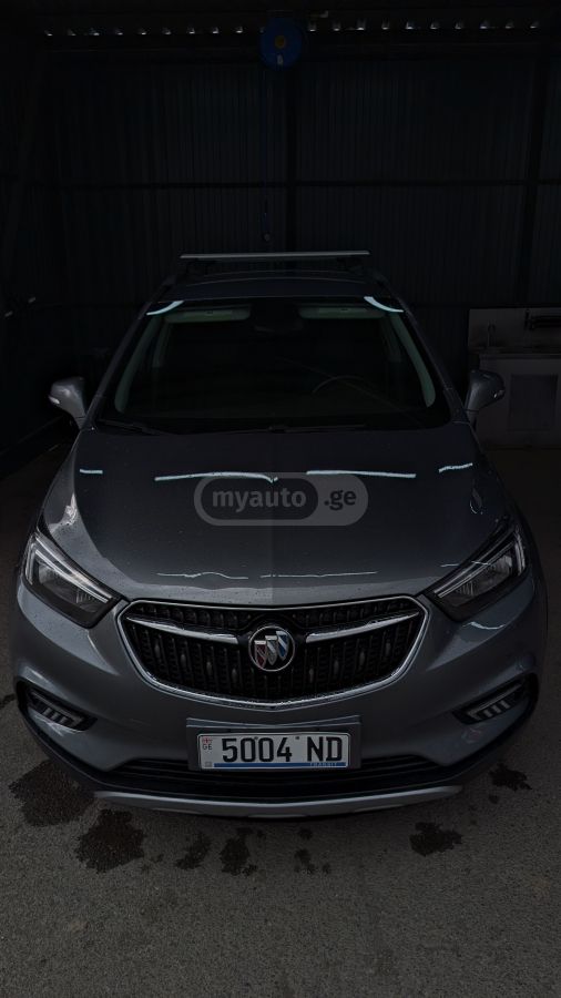 Buick Encore - фото 1