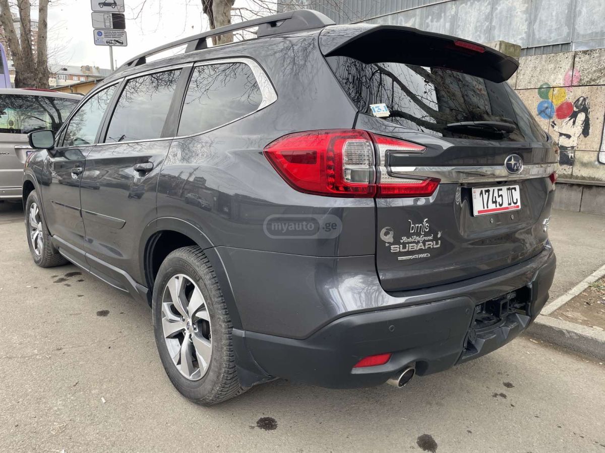 Subaru Premium All-Wheel Drive CVT — миниатюра 4