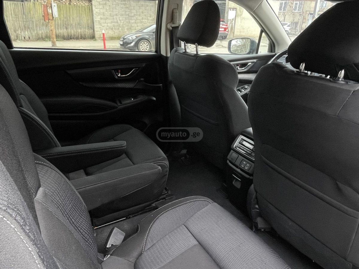 Subaru Premium All-Wheel Drive CVT — миниатюра 9