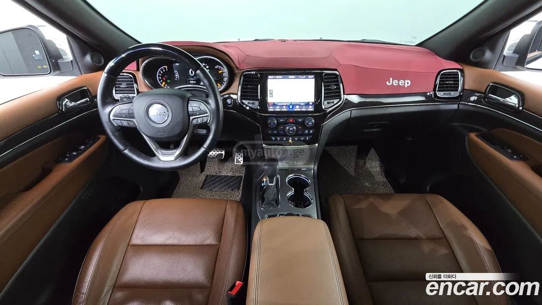 Jeep Grand Cherokee - фото 7