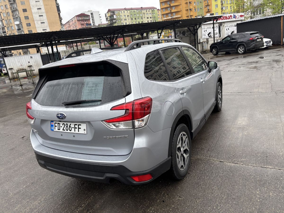 Subaru Forester - фото 3