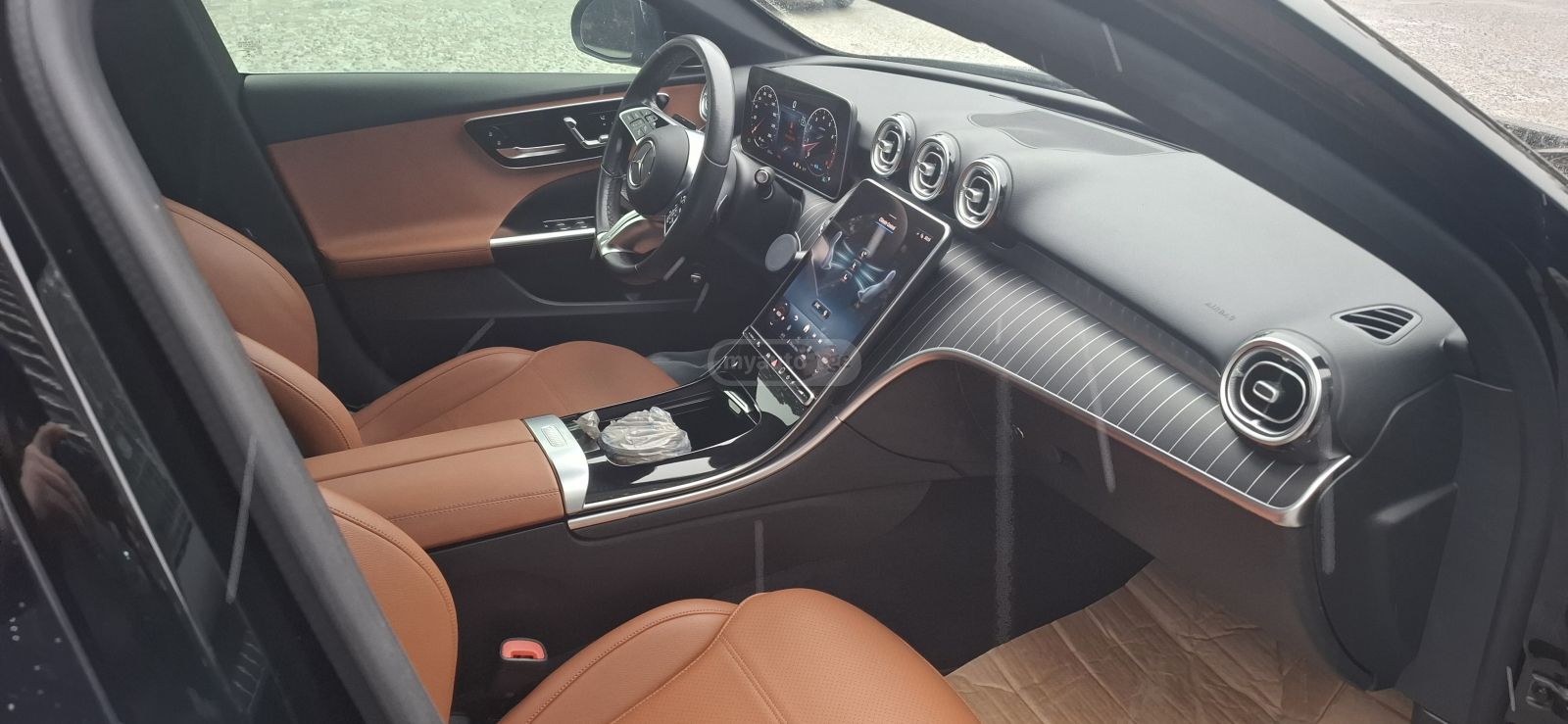 Mercedes-Benz C 300 - фото 11