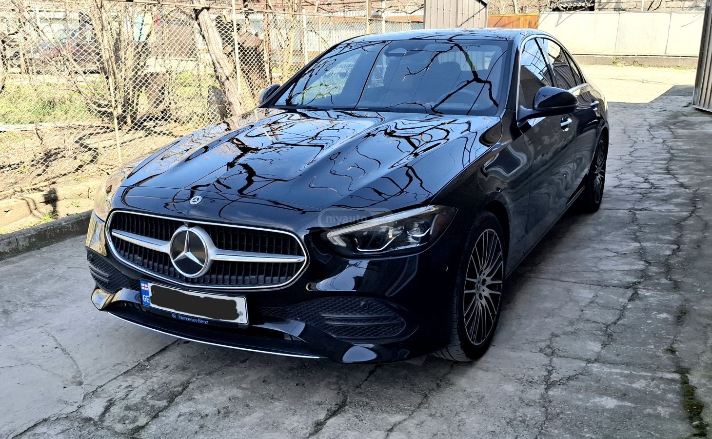 Mercedes-Benz C 300 - фото 3