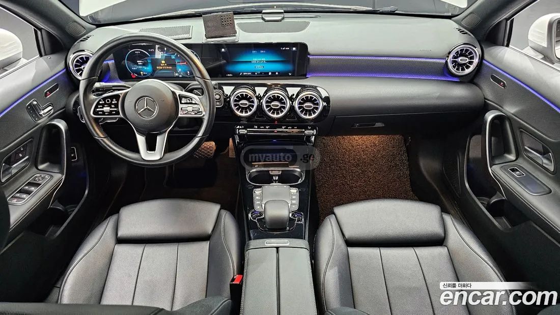 Mercedes-Benz A 45 AMG 2021 — миниатюра 7