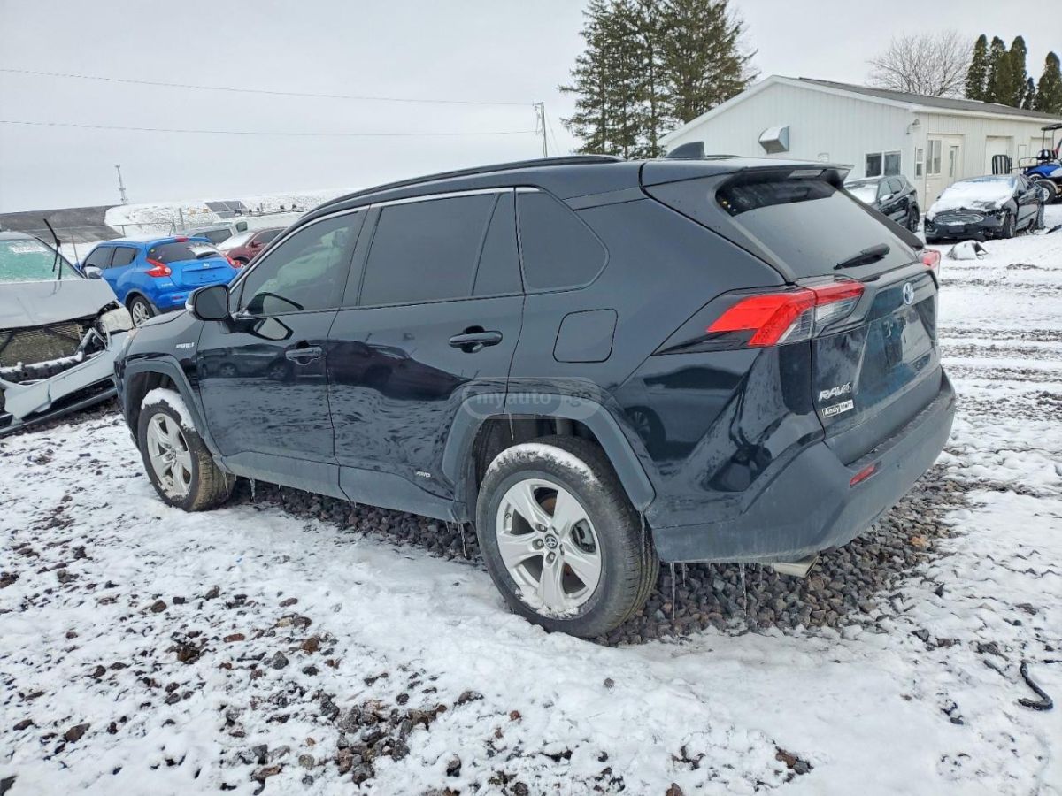 Toyota RAV 4 - фото 2